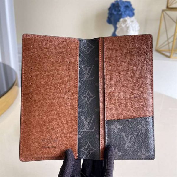 Louis Vuitton Brazza Wallet White EPI Leather - WPR008