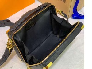 Louis Vuitton Logo Messenger And Shoulder Bag - LMB248