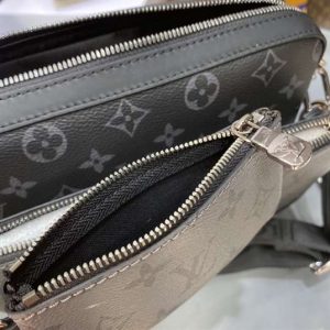 Louis Vuitton Trio Messenger Bag - LMB239