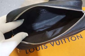 Louis Vuitton Outdoor Bumbag - LMB292