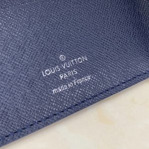 Louis Vuitton Multiple Walle - WPR084