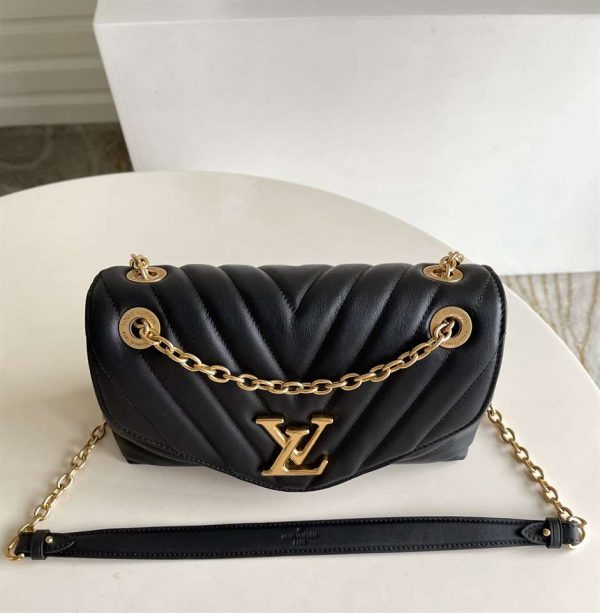 Louis Vuitton Chain bag - LHB351