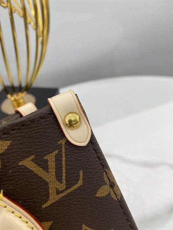 Louis Vuitton Sac Plat BB - LHB329