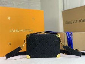 Louis Vuitton Logo Messenger And Shoulder Bag - LMB248