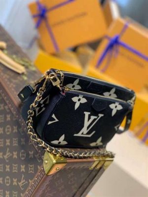 Louis Vuitton Multi Pochette Accessoires - LHB338