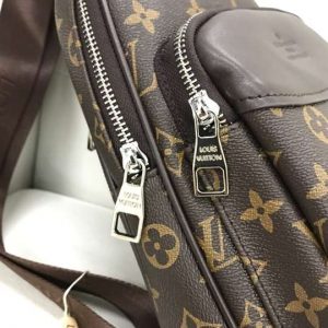 Louis Vuitton Avenue Sling Bag - LMB307