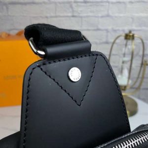 Louis Vuitton Avenue Sling Bag - LMB313