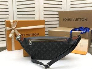 Louis Vuitton Discovery Bumbag - LBB277