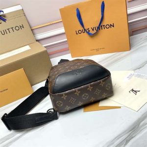 Louis Vuitton Avenue Sling Bag - LMB238