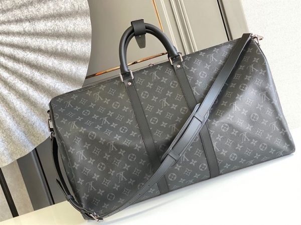 Louis Vuitton Monogram Eclipse Keepall Bandouliere - LDB082