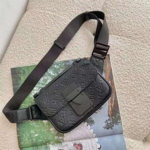 Louis Vuitton S Lock Sling Bag - LMB316