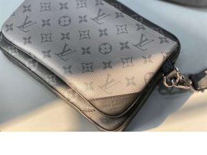 Louis Vuitton Trio Messenger Bag - LMB239