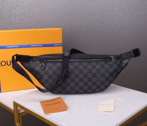 Louis Vuitton Discovery Bumbag - LBB289