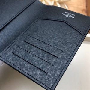 Louis Vuitton Passport Cover - WPR087