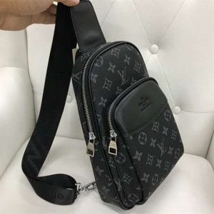 Louis Vuitton Avenue Sling Bag LMB306