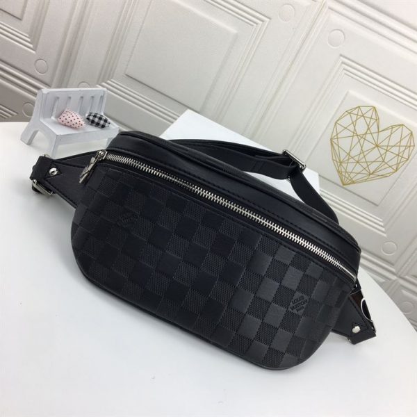 Louis Vuitton Campus Bumbag - LBB081