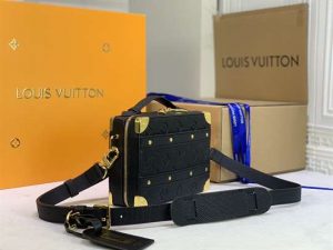 Louis Vuitton Logo Messenger And Shoulder Bag - LMB248