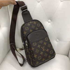 Louis Vuitton Avenue Sling Bag - LMB307