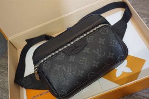 Louis Vuitton Outdoor Bumbag - LMB292