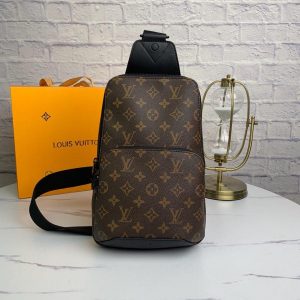 Louis Vuitton Avenue Sling Bag - LMB314