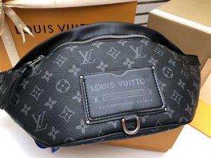 Louis Vuitton Discovery Bumbag - LBB278