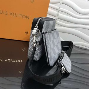 Louis Vuitton Outdoor Bumbag - LMB305