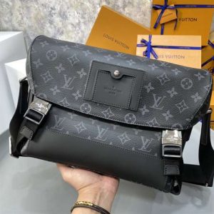 Louis Vuitton Messenger PM Voyager - LMB241