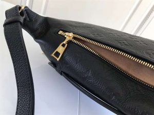 Louis Vuitton Discovery Bumbag - LBB265