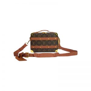 Louis Vuitton Logo Messenger And Shoulder Bag - LMB247