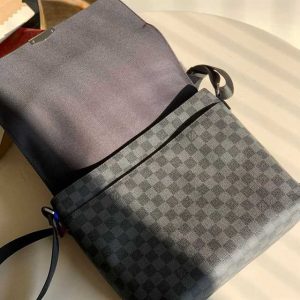 Louis Vuitton District Mm Damier Graphite Canvas LMB029