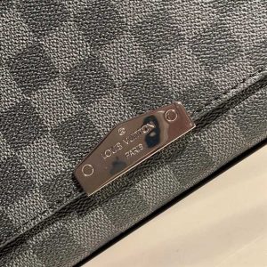 Louis Vuitton District Pm Damier Graphite Canvas LMB030