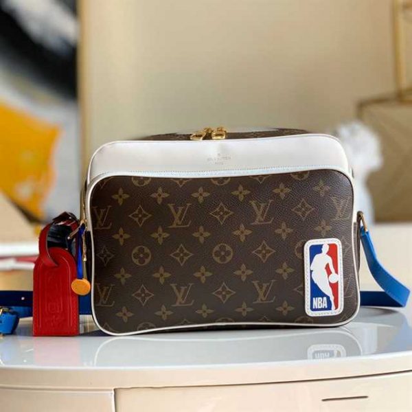 Louis Vuitton Lv X Nba Nil Messenger Bag Monogram Canvas LMB032