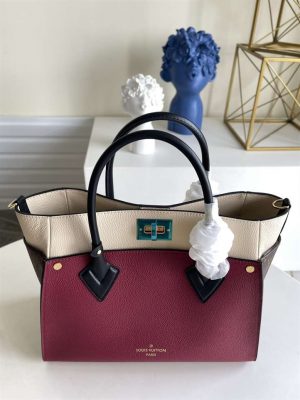 Louis Vuitton On My Side - LTB058