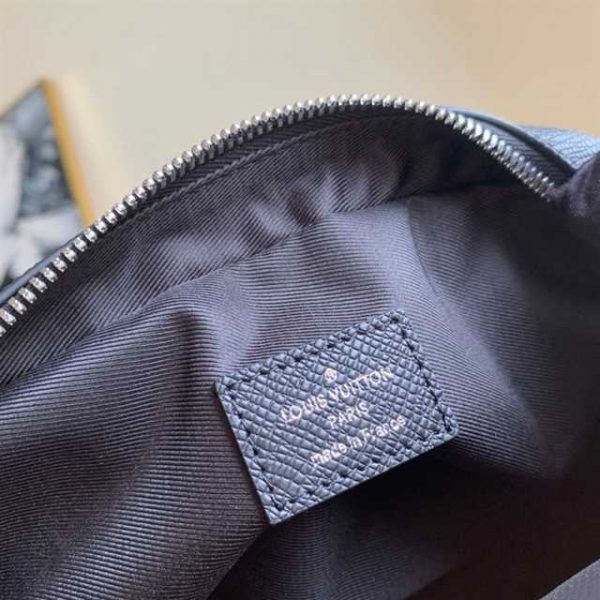 Louis Vuitton Outdoor Bumbag Taigarama In Black LBB042