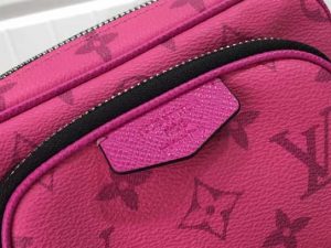 Louis Vuitton Outdoor Pouch LMB069