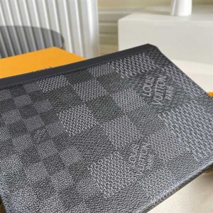 Louis Vuitton Pochette Voyage Mm Damier Graphite Canvas LP52