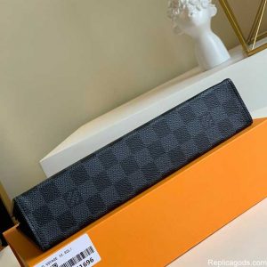 Louis Vuitton Pochette Voyage Mm Monogram Eclipse LP54