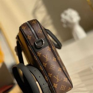 Louis Vuitton Porte-Documents Voyage Monogram Macassar Canvas LDB061