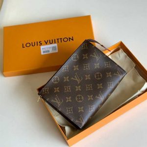 Louis Vuitton Toiletry Pouch 19 Monogram Canvas In Brown LP48