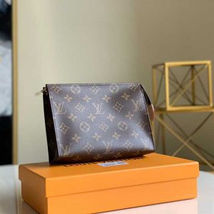 Louis Vuitton Toiletry Pouch 19 Monogram Canvas In Brown LP48