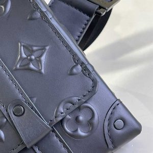 Louis Vuitton Trunk Slingbag Black Monogram Seal Cowhide Leather - LP08