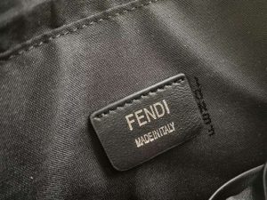 Fendi Crossbody Bag - FPD07