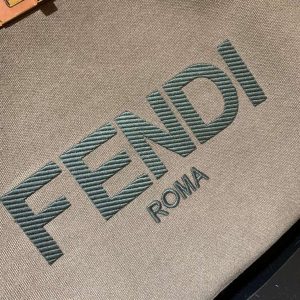 Fendi Peekaboo X-Tote - FPD89