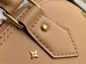 Louis Vuitton Alma BB - LHB380