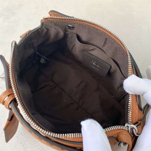 FD Medium 8286 By The Way Handle Bag - FPD85