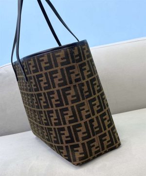 Fendi Handle Bag - FPD67