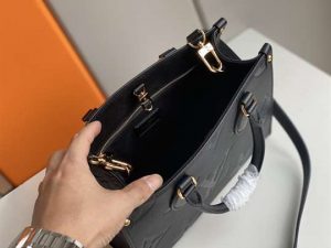 Louis Vuitton Onthego PM - LHB399