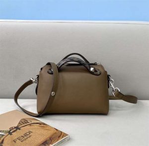 Fendi Handle Bag - FPD43