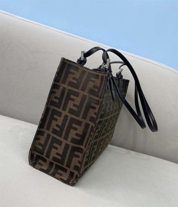 Fendi Handbag - FPD73