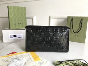 Gucci Print Embossed Cosmetic Bag - GP068
